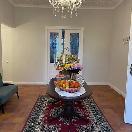 בית אירוח Gutshauszimmer Premium Neu Gaarz